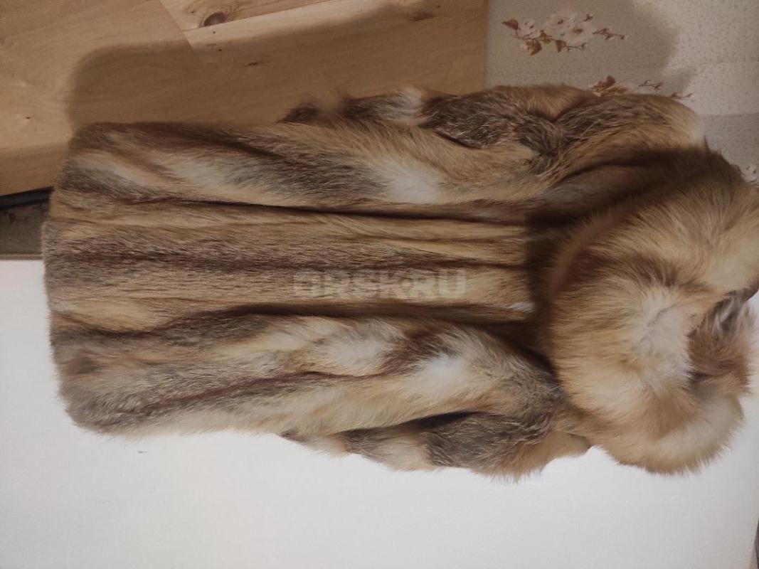 ПРОДАМ ШИКАРНУЮ ШУБУ ИЗ МЕХА ЛИСЫ. - Орск