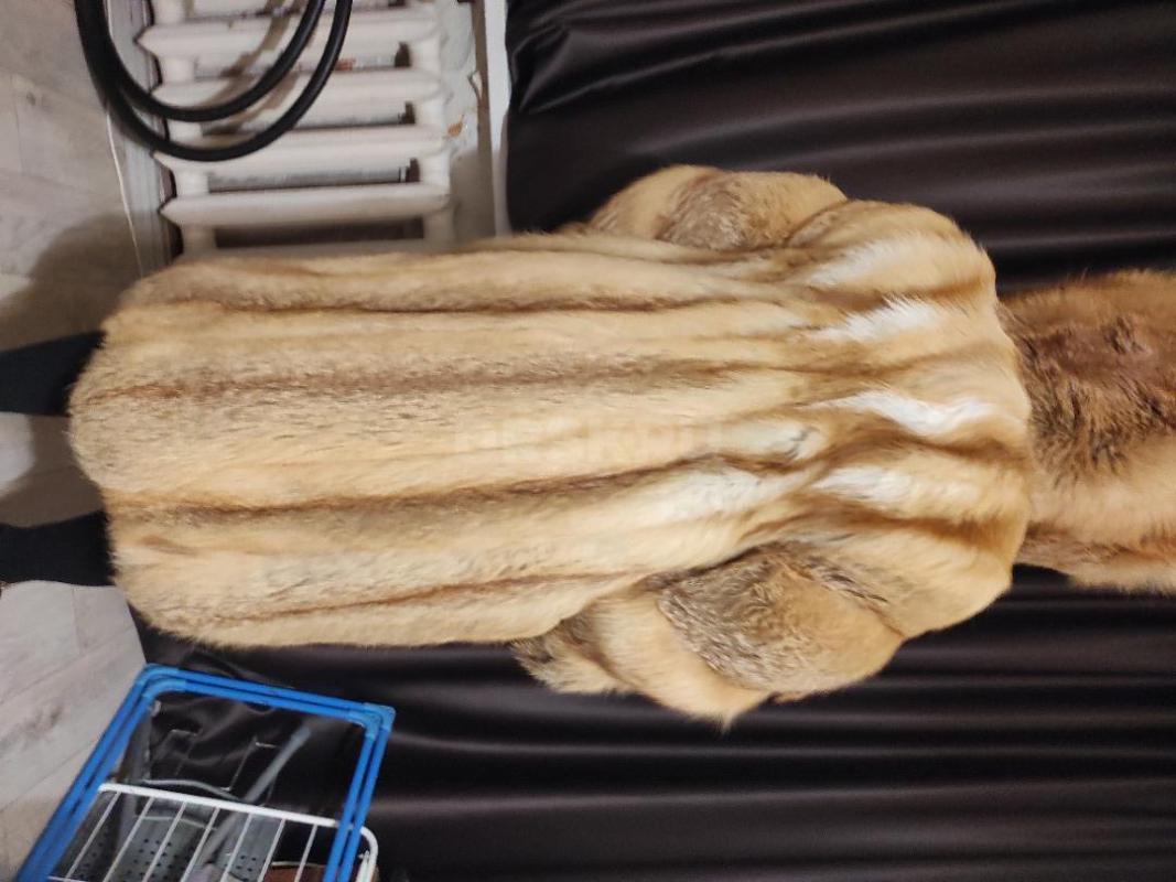 ПРОДАМ ШИКАРНУЮ ШУБУ ИЗ МЕХА ЛИСЫ. - Орск