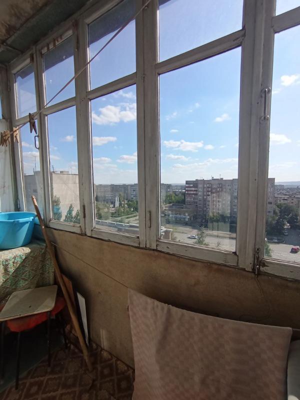 Продается 2-х комнатная квартира на 8-м этаже в кирпичном доме в самом востребованном районе города - Новотроицк