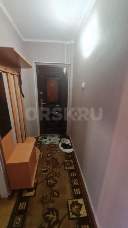 Сдам ТОЛЬКО на длительный срок просторную 2-х комнатную квартиру по адресу: ул. - Орск