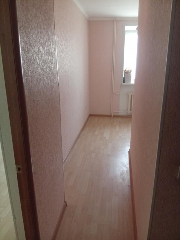 Продаеться теплая  однокомнатную квартиру в центре города улучшенной планировки на втором этаже в 5 - Гай