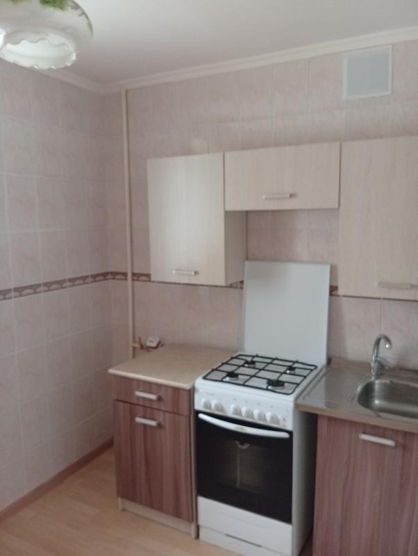 Продаеться теплая  однокомнатную квартиру в центре города улучшенной планировки на втором этаже в 5 - Гай