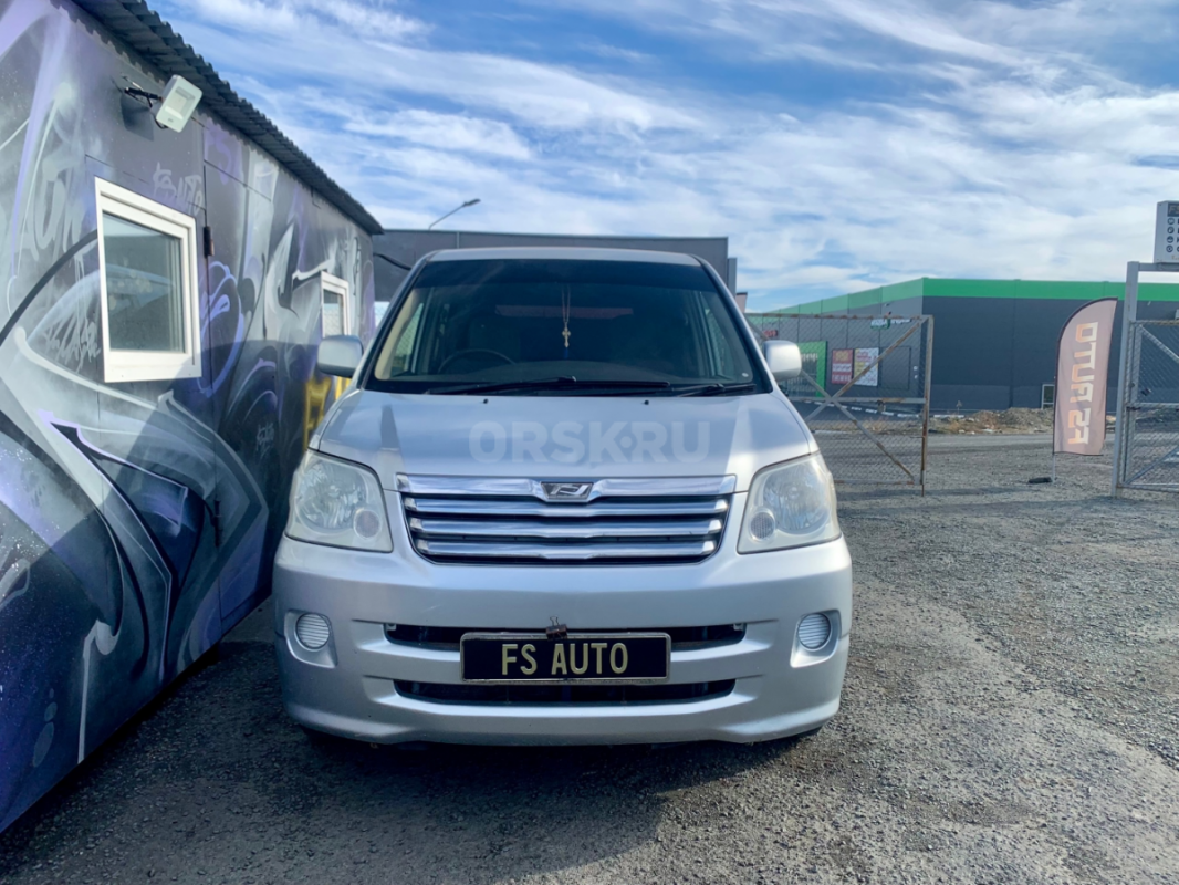 РАБОТАЕМ НА КАЧЕСТВО
В ПРОДАЖЕ 
 Toyota Noah 
Год - 2003
Двигатель - 2.0 бензин  152 л.с. - Орск