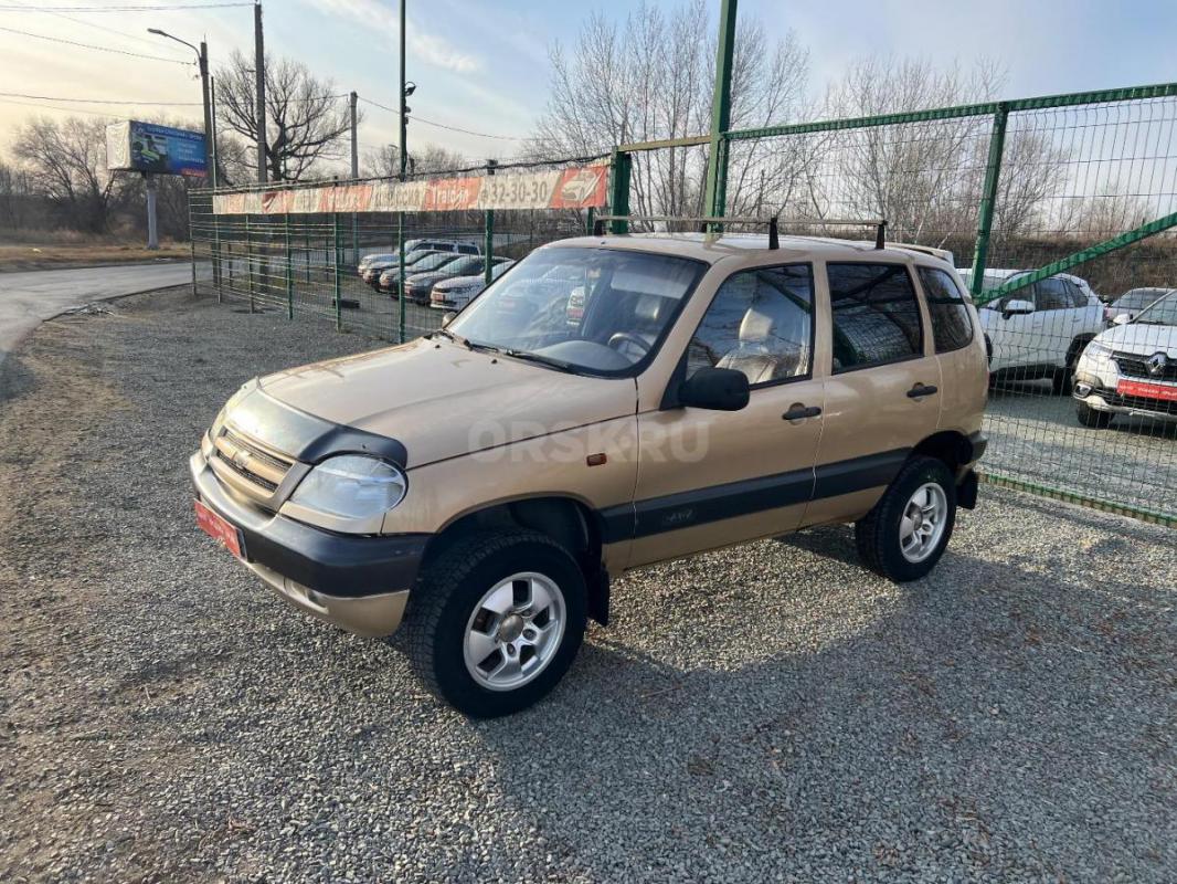 Продаётся Shevrolet Neva г 2005
Полный привод 4*4
Заводской окрас кузова! - Орск