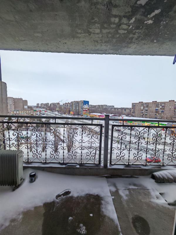 Продается 3-комнатная квартира  по адресу:  г. - Новотроицк