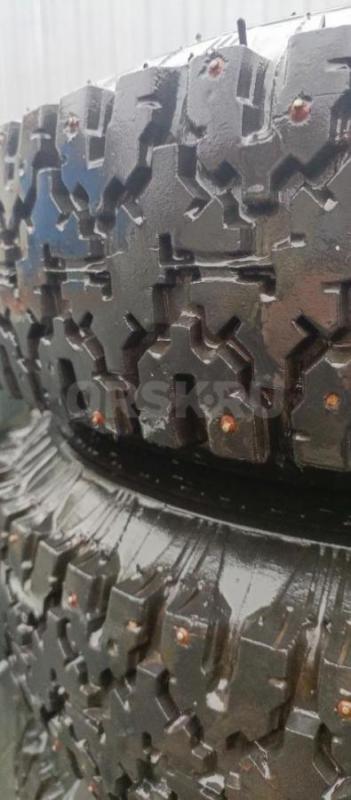 Продам зимние, шипованные колеса r13 в кол-ве 3шт. - Орск