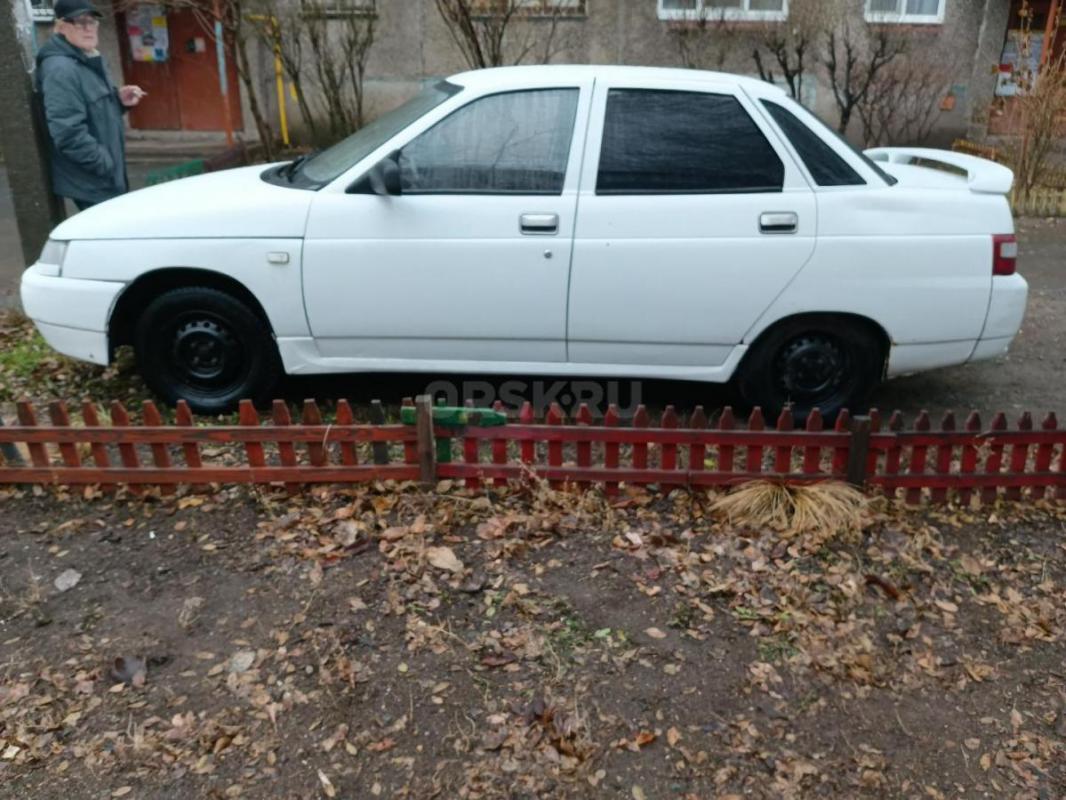 ОБМЕН ПРОДАЖА

ОРСК

ВАЗ 2110 (КАРБЮРАТОР) 
1998год 
Состояние для своих лет отличное 
Дно, с - Орск