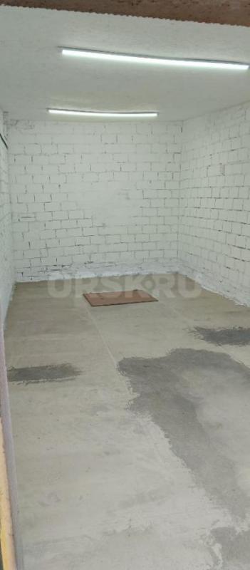 Капитальный гараж после полного ремонта район Ялтинская 99 на против подстанции 240-ой квартал. - Орск