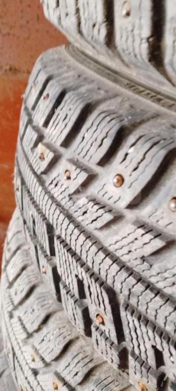 Продам зимние шины 175/65R-14 Kumho 3 шт - Орск