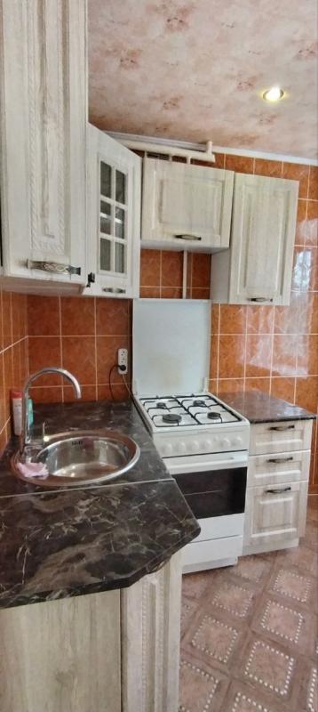 Продается 2-комнатная квартира  ,по адресу: г. - Новотроицк