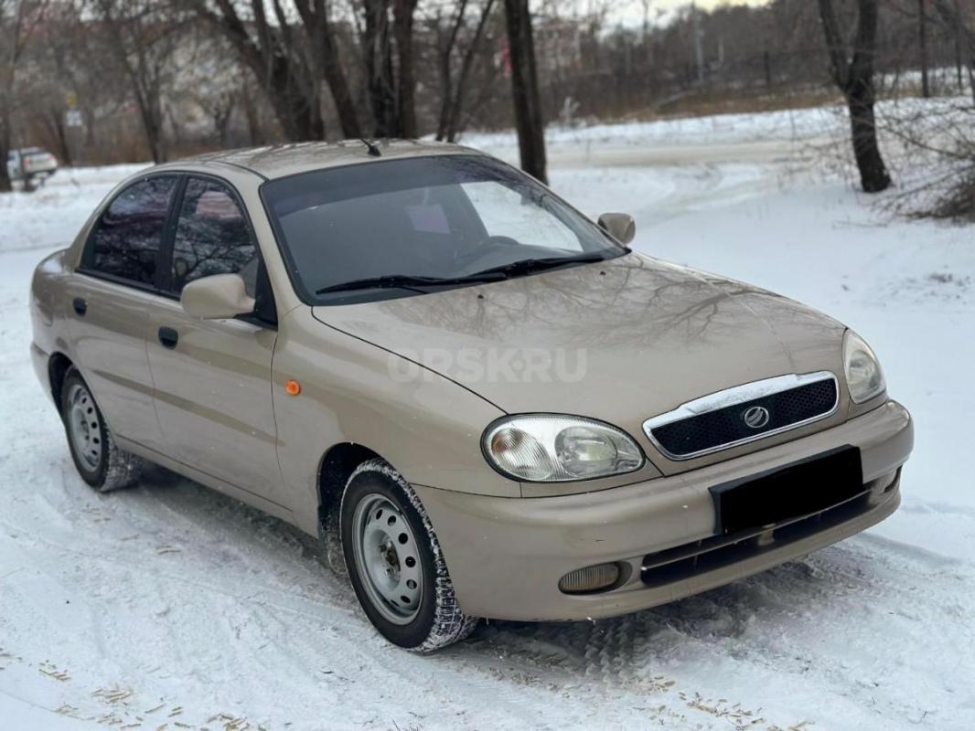 Продам Chevrolet Lanos (Zaz Chance) 2012г без ДТП,в родном окрасе,кузов оцинкованный.
3собственника - Орск