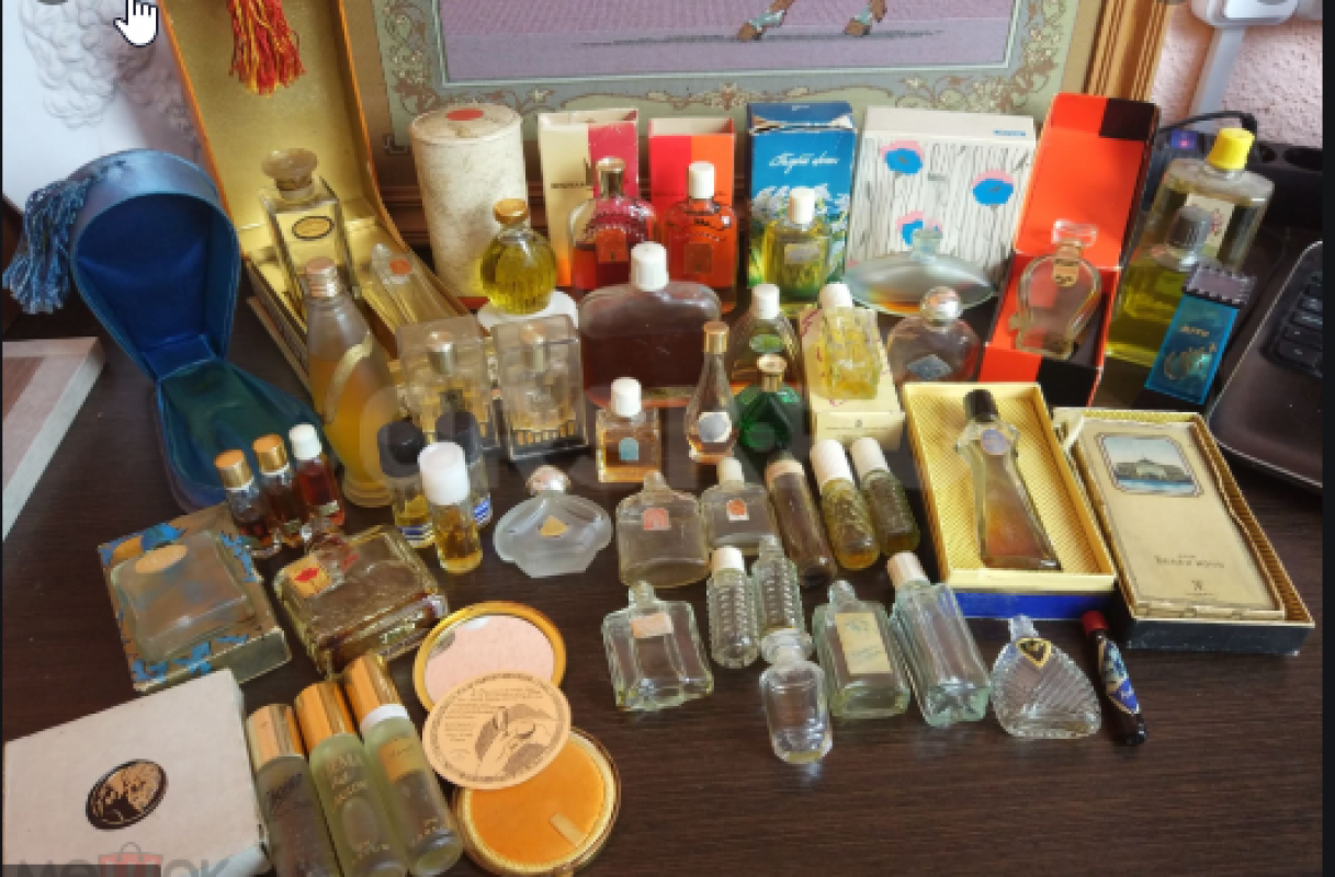 КУПЛЮ елочные игрушки производства СССР, ватные, стеклянные, бумажные, картонные, другие елочные укр - Орск