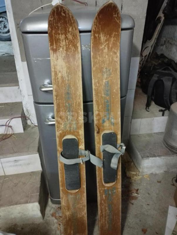 Охотничьи лыжи Тайга в рабочем сохране . - Орск