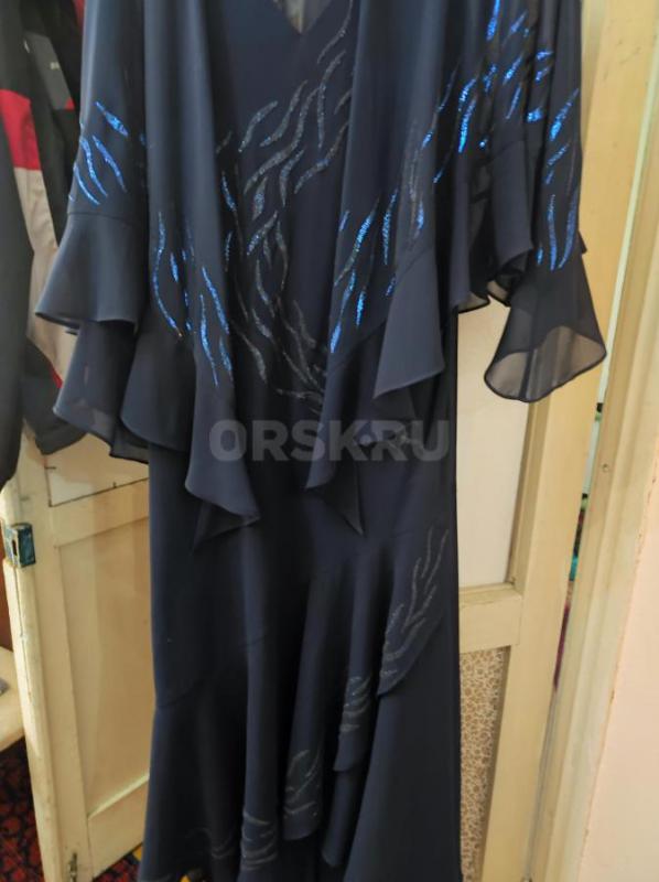 Продам платье , очень хорошо смотрится - Орск