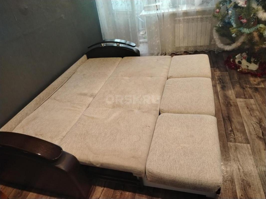 Продам диван, в хорошем состоянии, удобный, большой 200×220,рельному покупателю скинем цену на химчи - Орск