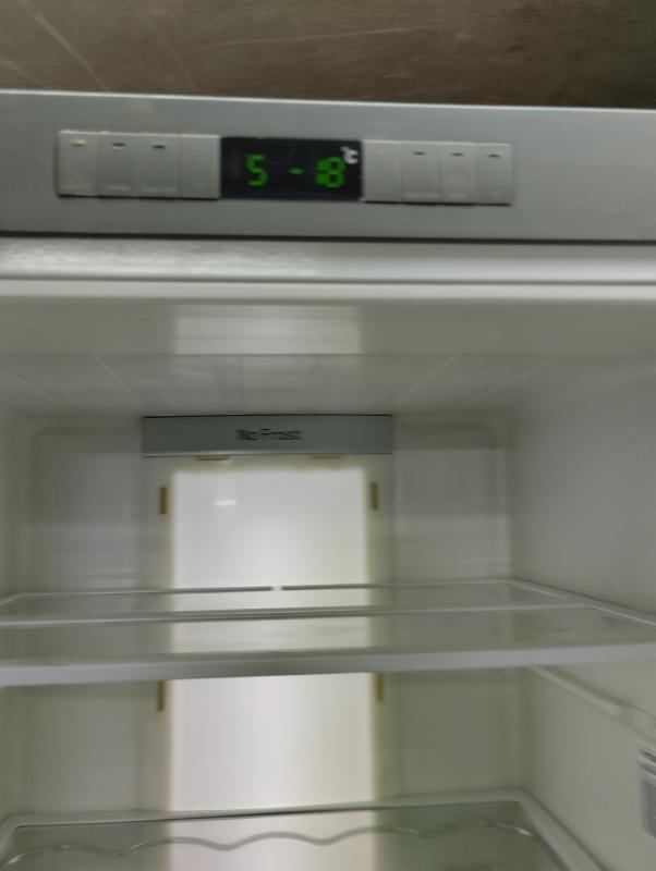 Продаю холодильник Haier CFL633CS, состояние рабочее, на проверку 2 недели. - Новотроицк