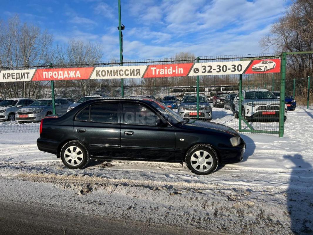 Продаётся Hyundai Accent год 2008 отличный маневренный автомобиль! - Орск
