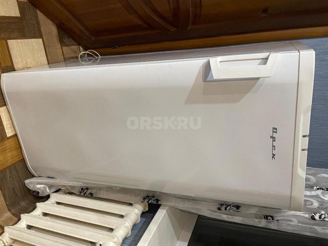 Продам вертикальную морозильную камеру. - Орск