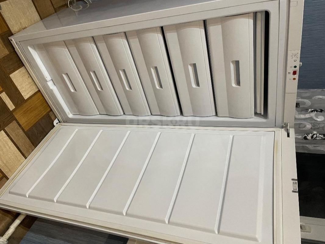 Продам вертикальную морозильную камеру. - Орск