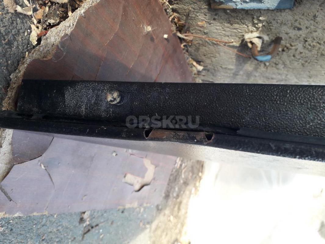 Металлическая входная дверь с коробкой. - Орск