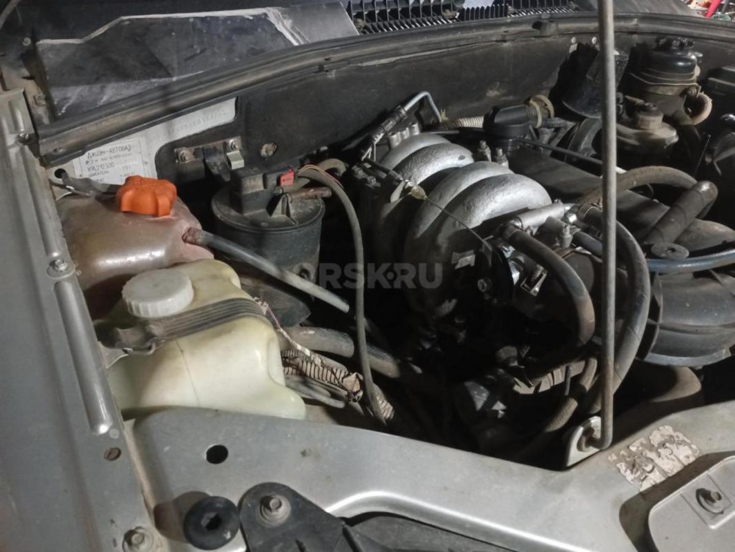 продам нива шевроле 2003 года. сигнализация с обратной связью и автозапуском. - Орск