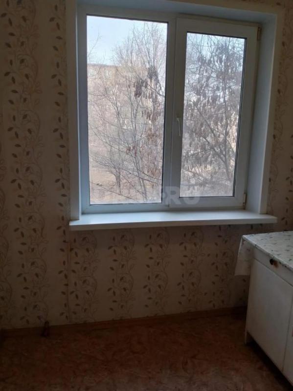 Продам 1 комнатную квартиру на Луче.
2 этаж,балкон застеклен. - Орск