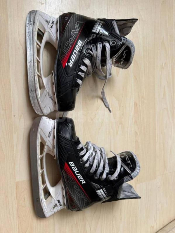 Хоккейная  б/у экипировка в хорошем состоянии. - Орск