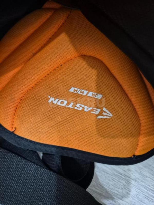 Хоккейная  б/у экипировка в хорошем состоянии. - Орск