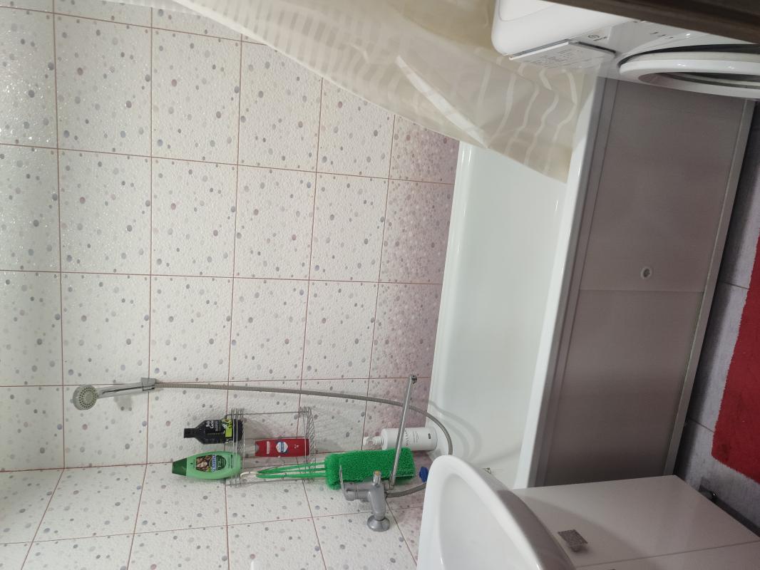 Продам 1 комнатную квартиру с ремонтом на 4 комфортном этаже. - Новотроицк