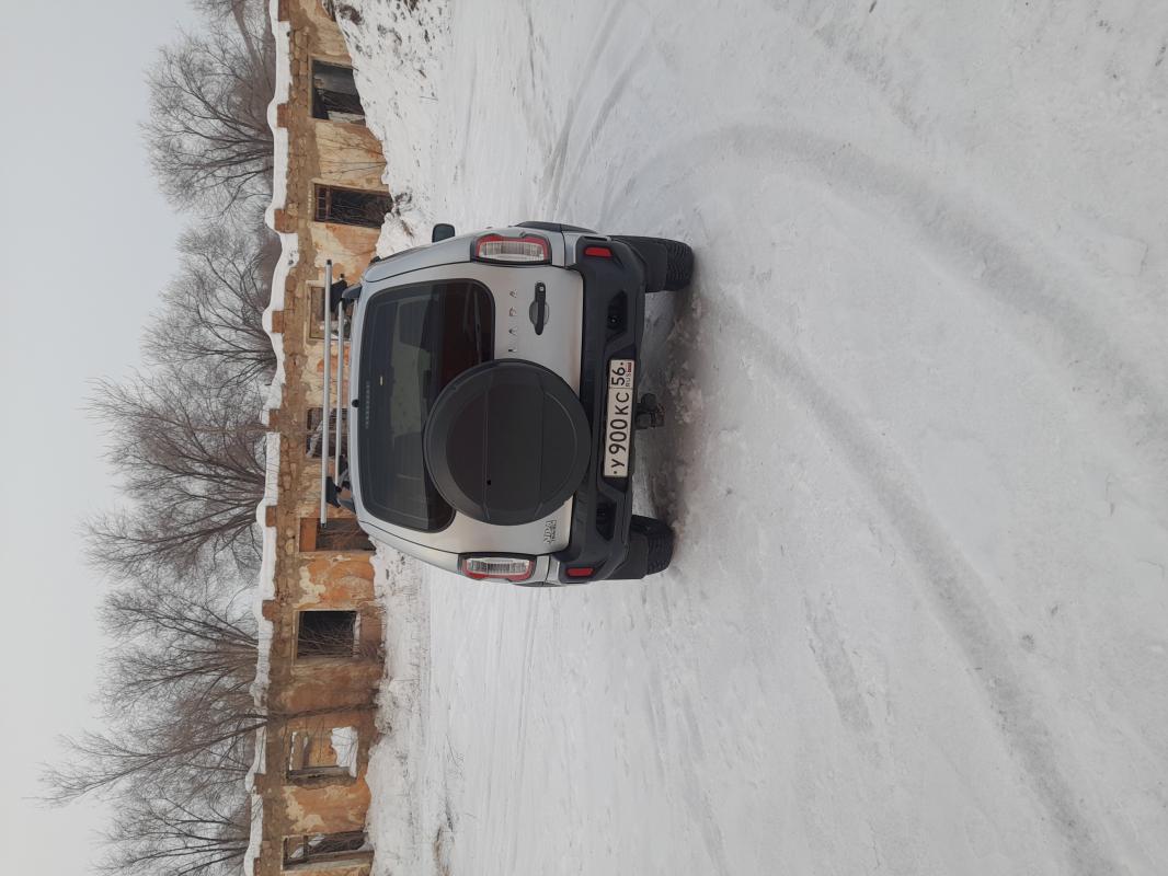 Нива тревл 2023г авто в отличном состоянии, доработанная, без вложений. - Новотроицк