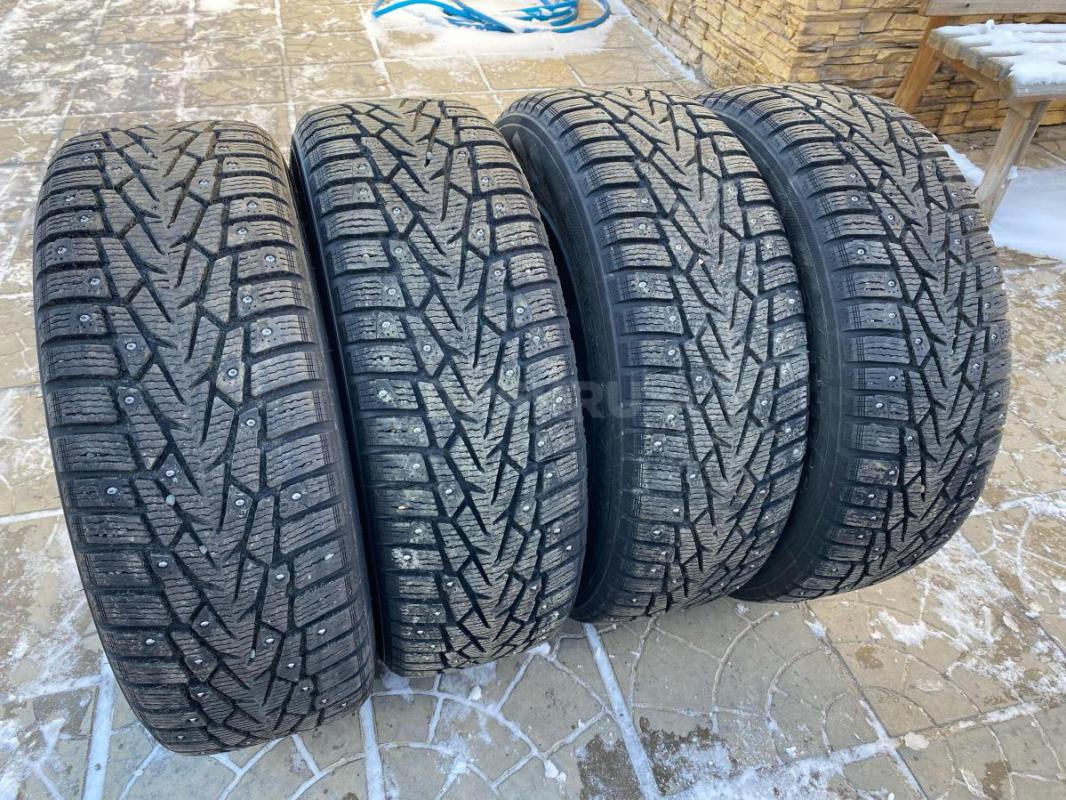Продам на Рено Дастер комплект зимних колес Nokian Tyres Nordman 7 SUV 215/65 R16. - Орск