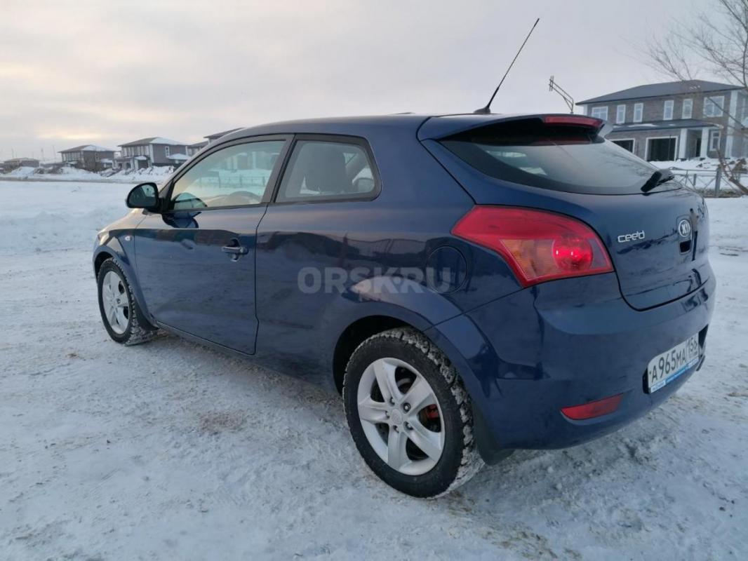 Продам Kia ceed купе в красивом цвете в отличном состоянии. - Орск