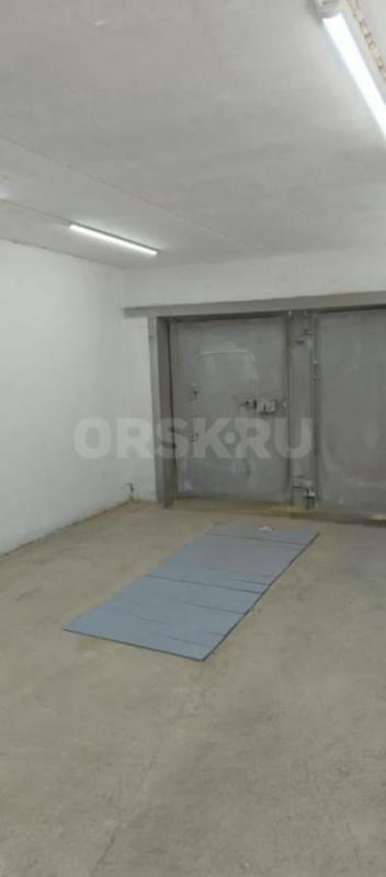 Капитальный отличный гараж 6м*4м после ремонта. - Орск