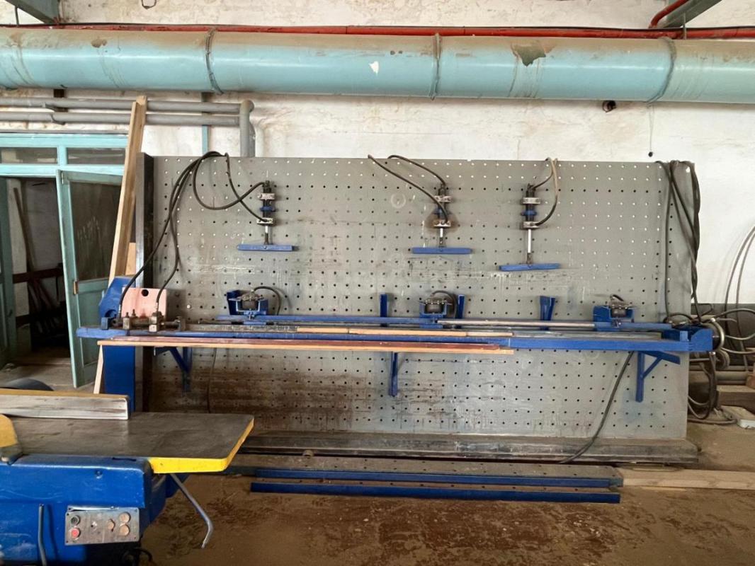 Продам:
-Фуговальный станок СФ4. - Орск