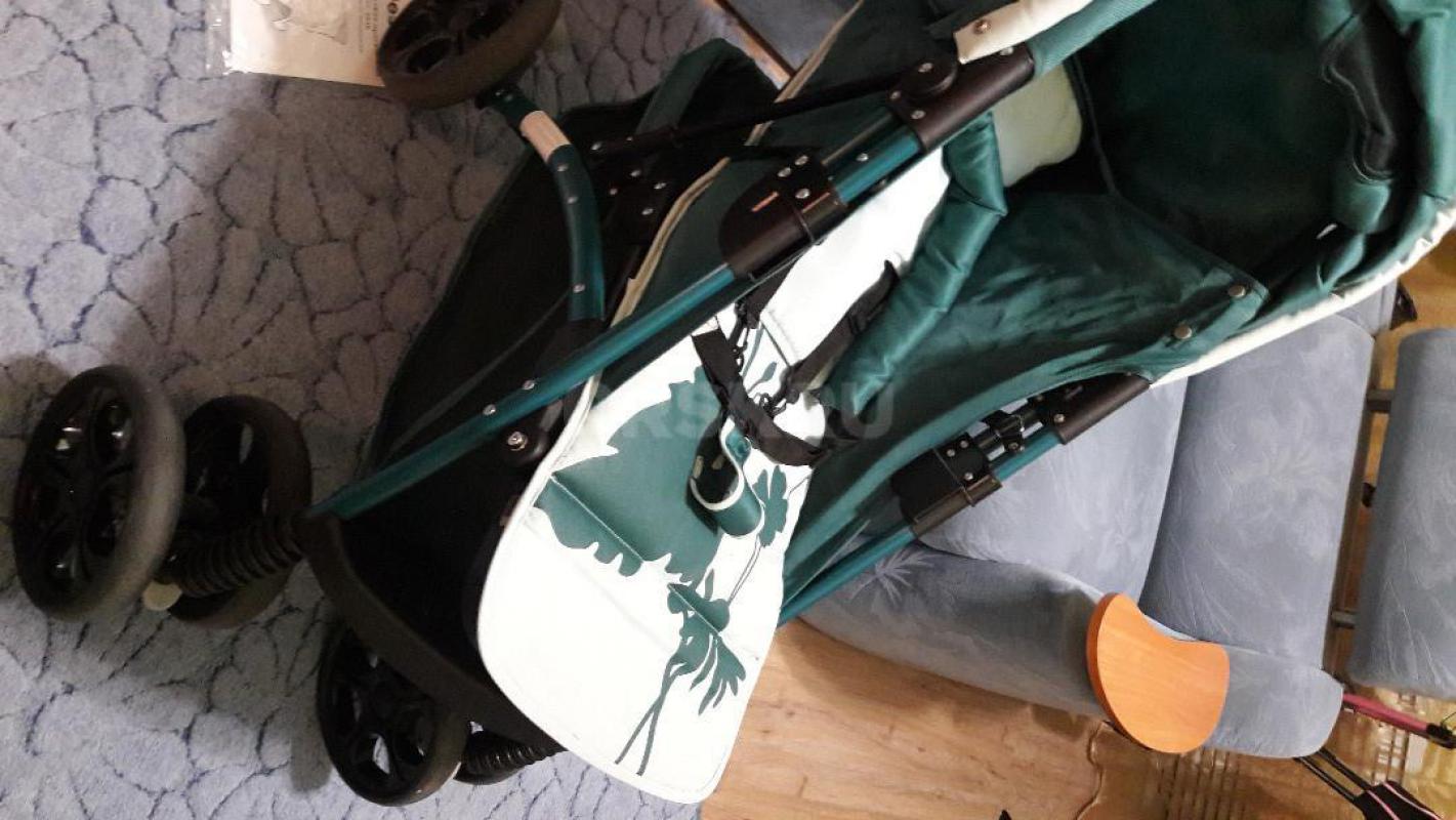 детскую коляску в отличном состоянии, очень удобную в хранении и перевозке - Орск