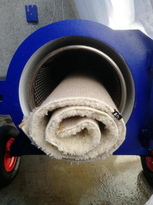 БОЛЬШАЯ СТИРКА 
 ПРОФЕССИОНАЛЬНАЯ СТИРКА КОВРОВ, ПЛЕДОВ, ОДЕЯЛ, ПУХОВИКОВ И КУРТОК, заберем из дома - Орск