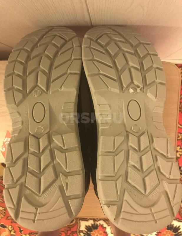 рабочие ботинки 44размер по стельке 29см - Орск