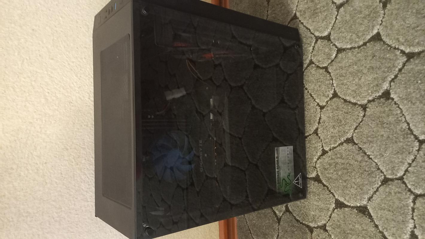 Собран для игр и работы на максимум:

Процессор Intel Core i5-9400F
Материнская плата Gigabyte B3 - Новотроицк