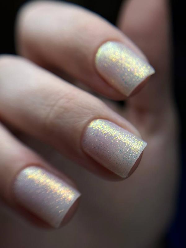 Приглашаю девушек и мужчин на маникюр и педикюр, все инструменты стерелизованы,приятная обстановка. - Новотроицк