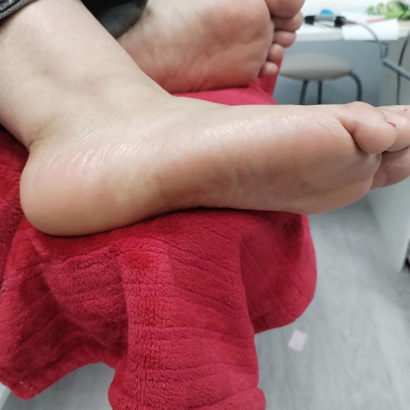 Приглашаю девушек и мужчин на маникюр и педикюр, все инструменты стерелизованы,приятная обстановка. - Новотроицк