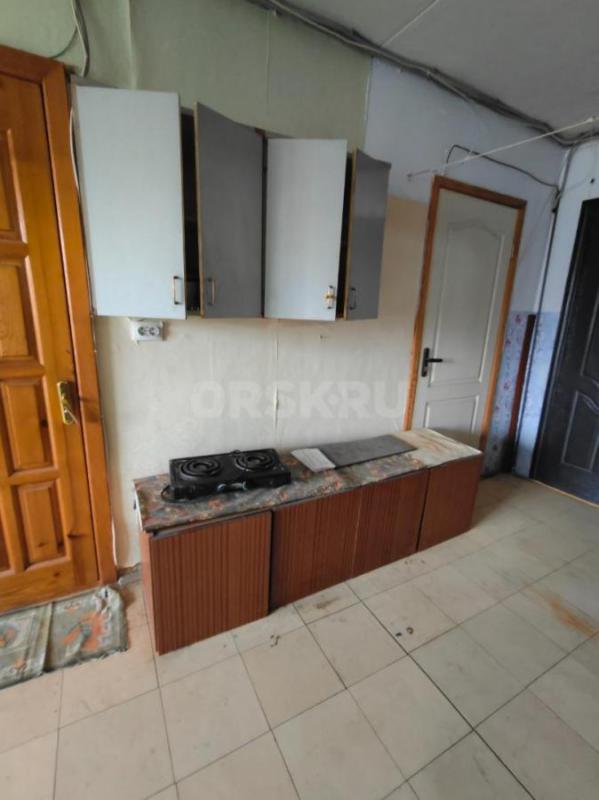 Продаётся комната в коммунальной квартире по ул. - Орск