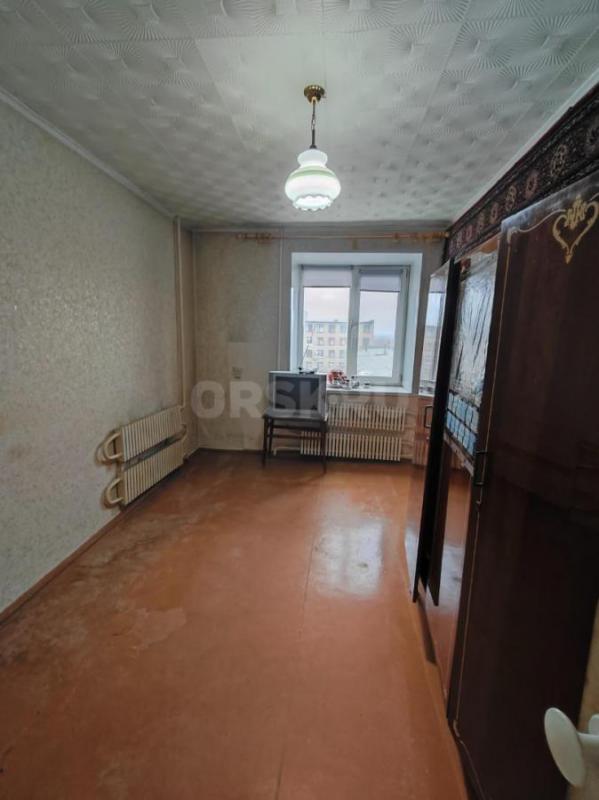 Продаётся комната в коммунальной квартире по ул. - Орск