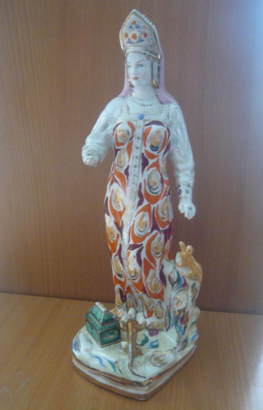 Куплю фарфоровые статуэтки производства заводов ЛФЗ, ЛЗФИ, Дулево, Конаково, Гжель, Вербилки и други - Новотроицк