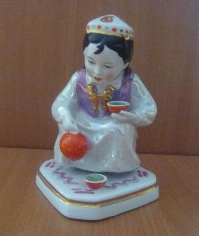 Куплю фарфоровые статуэтки производства заводов ЛФЗ, ЛЗФИ, Дулево, Конаково, Гжель, Вербилки и други - Новотроицк