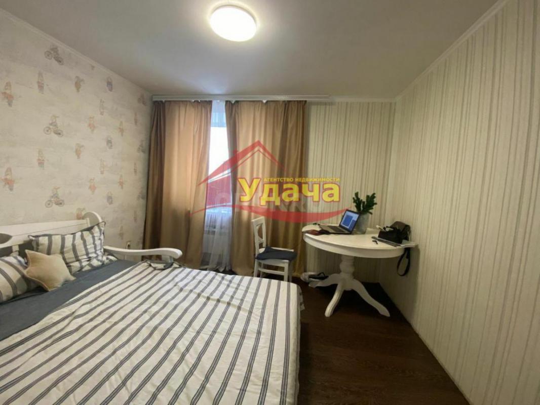 Продаю квартиру в центре города - остановка &amp;amp;amp;amp;amp;quot;Луч&amp;amp;amp;amp;am - Орск