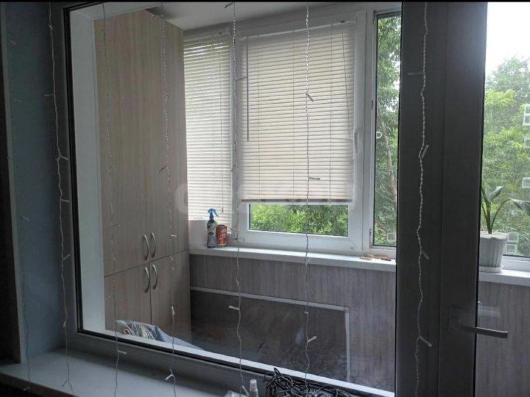 Продается 4-х комнатная квартира в отличном районе по адресу: ул. - Орск