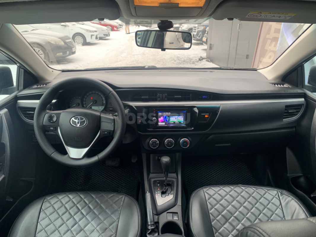 В продаже TOYOTA COROLLA 2013 года. - Орск