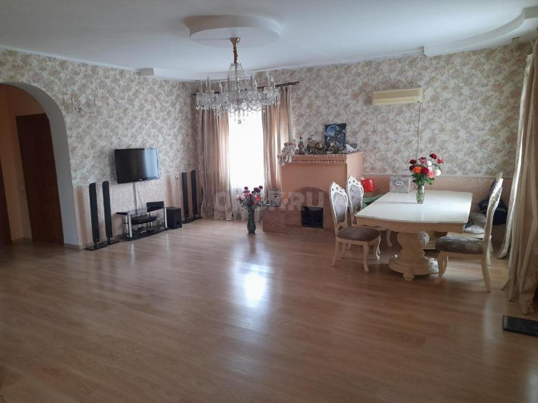 Продам дом в тихом районе рядом с центром города. - Орск