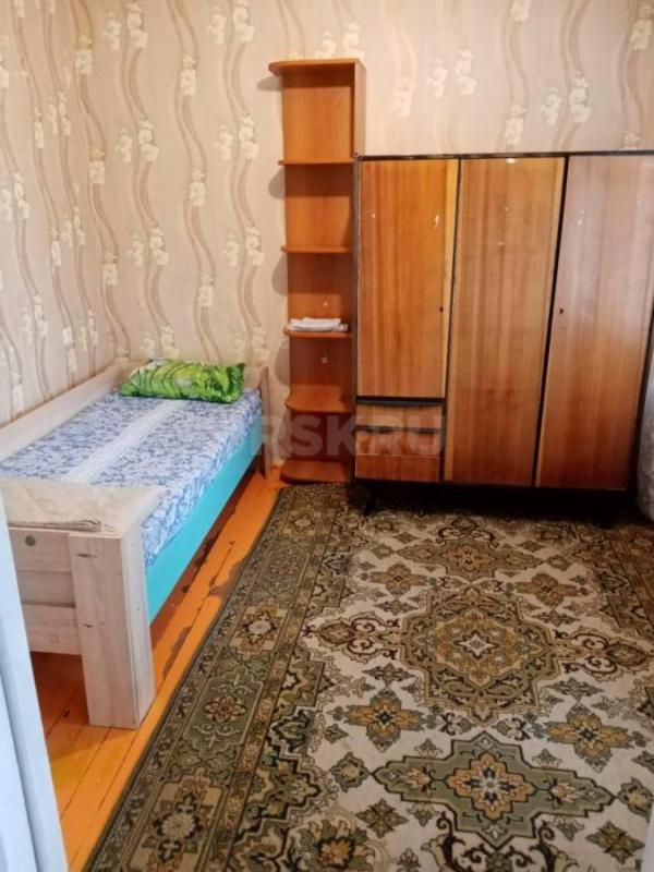 Сдам 4-х комнатную квартиру для командированных на длительный срок. ул. - Орск