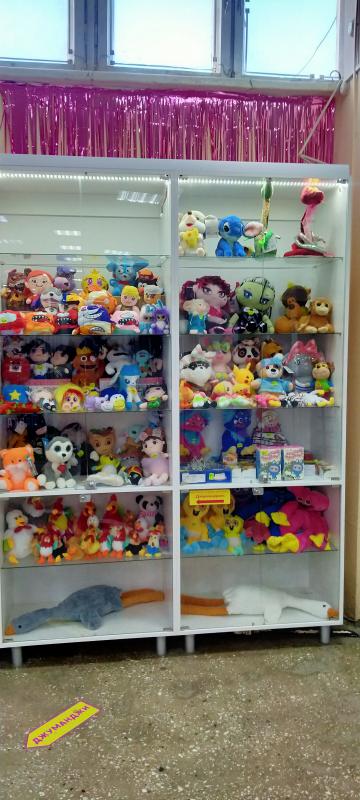 Шкаф-витрина универсальный

Представляем функциональный шкаф-витрину, идеально подходящий для демо - Новотроицк